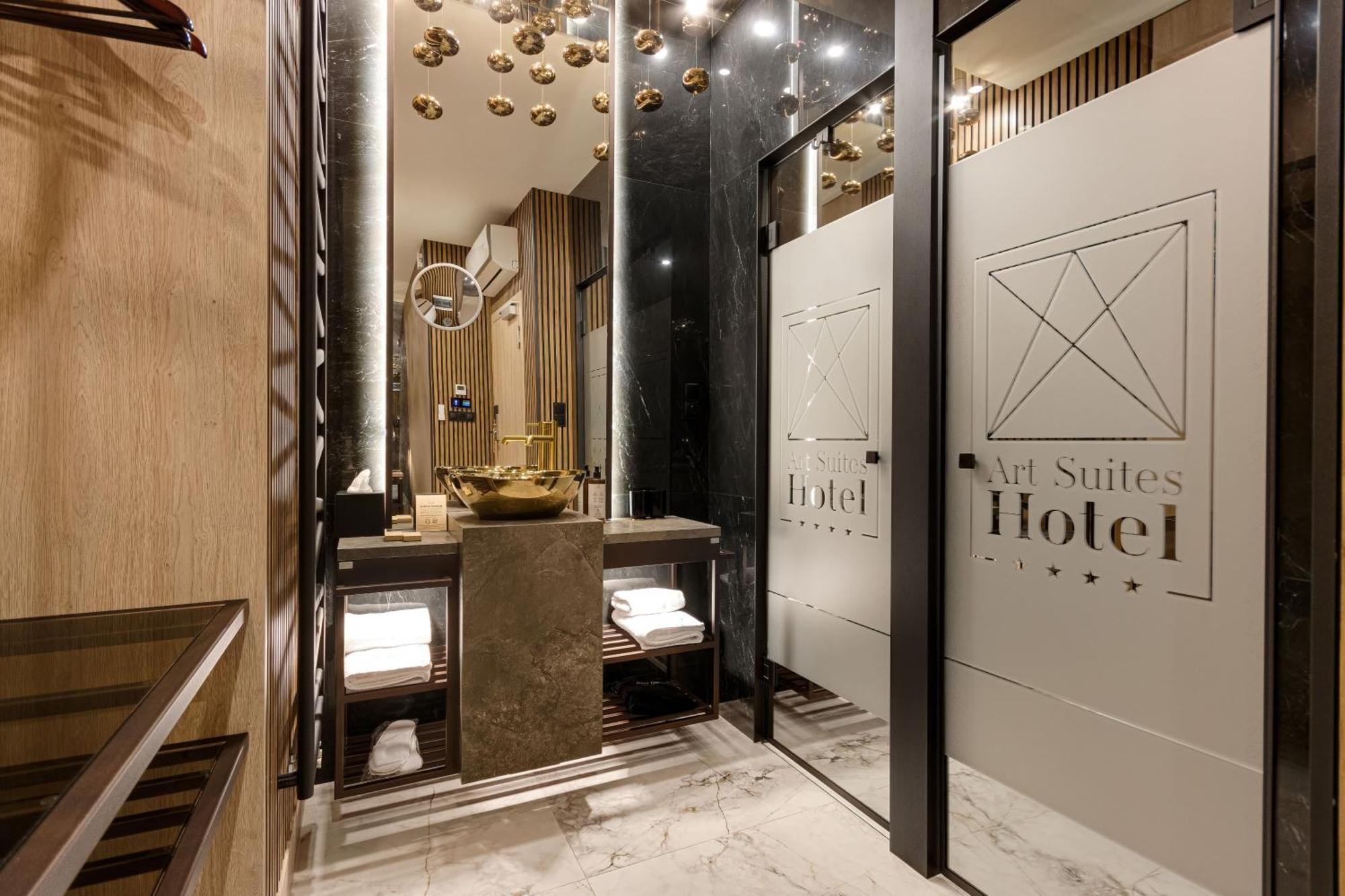 Art Suites Luxury Hotel 克拉科夫 外观 照片